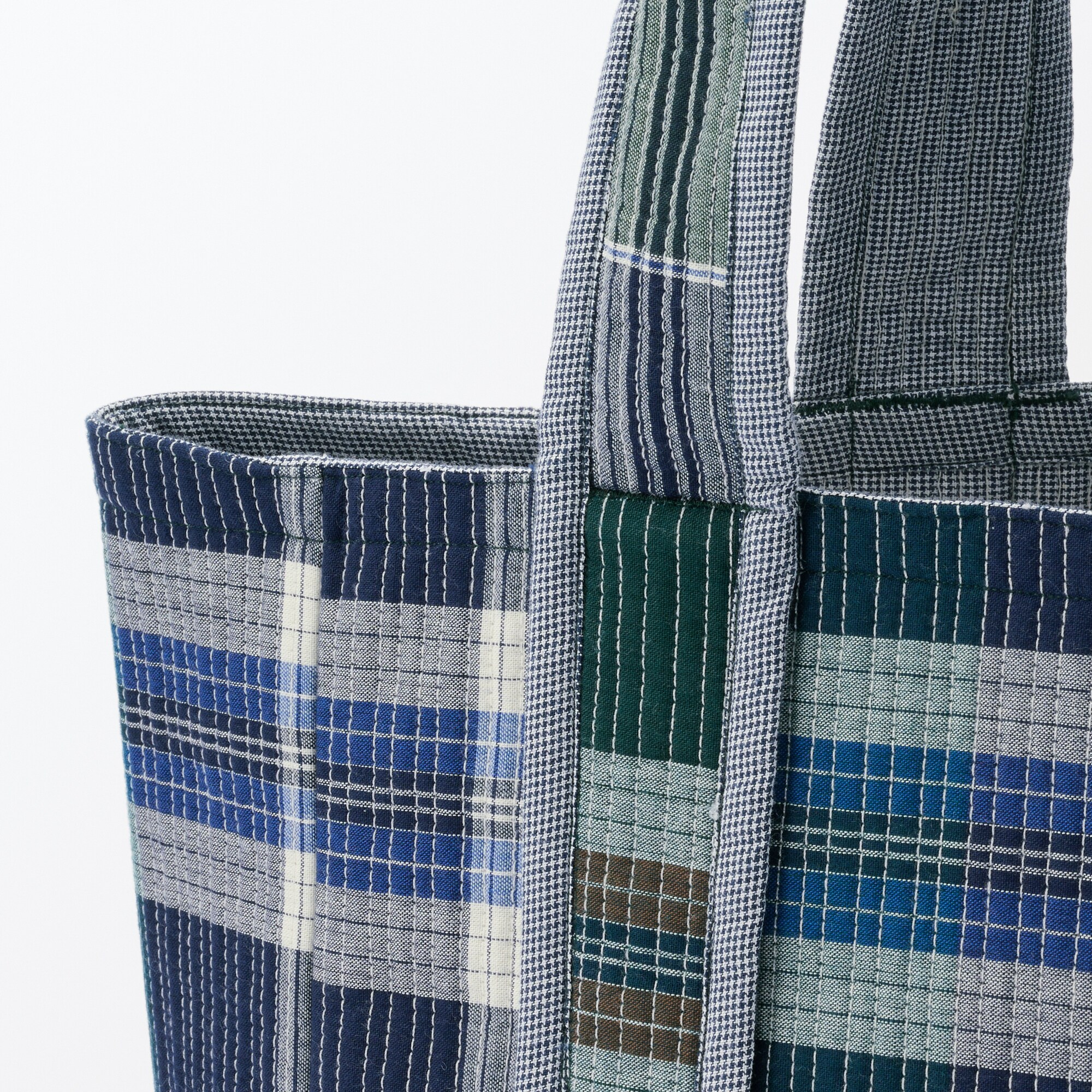 マドラスチェック　キルトバッグ　中