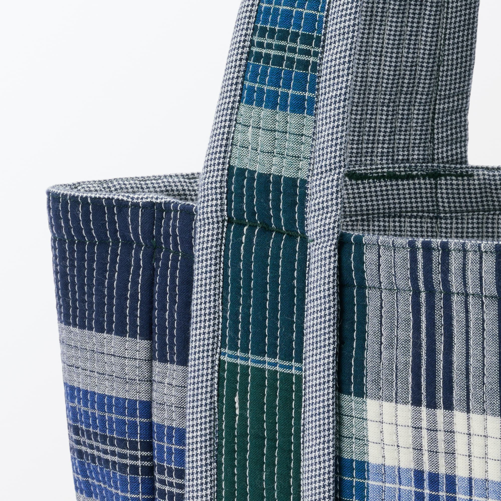 マドラスチェック　キルトバッグ　小