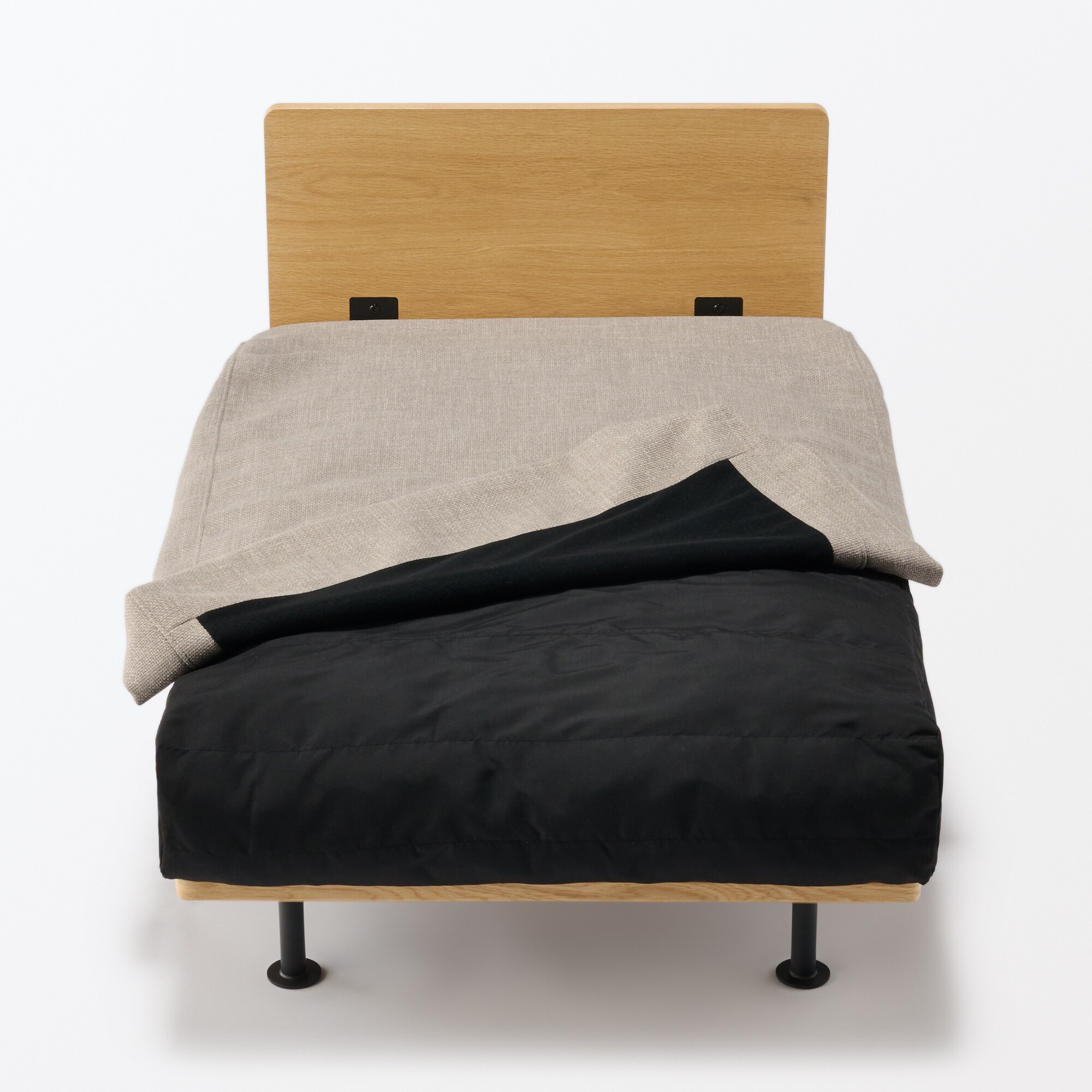 くつろぎを考えた木製アームレスソファカウチ　グレー