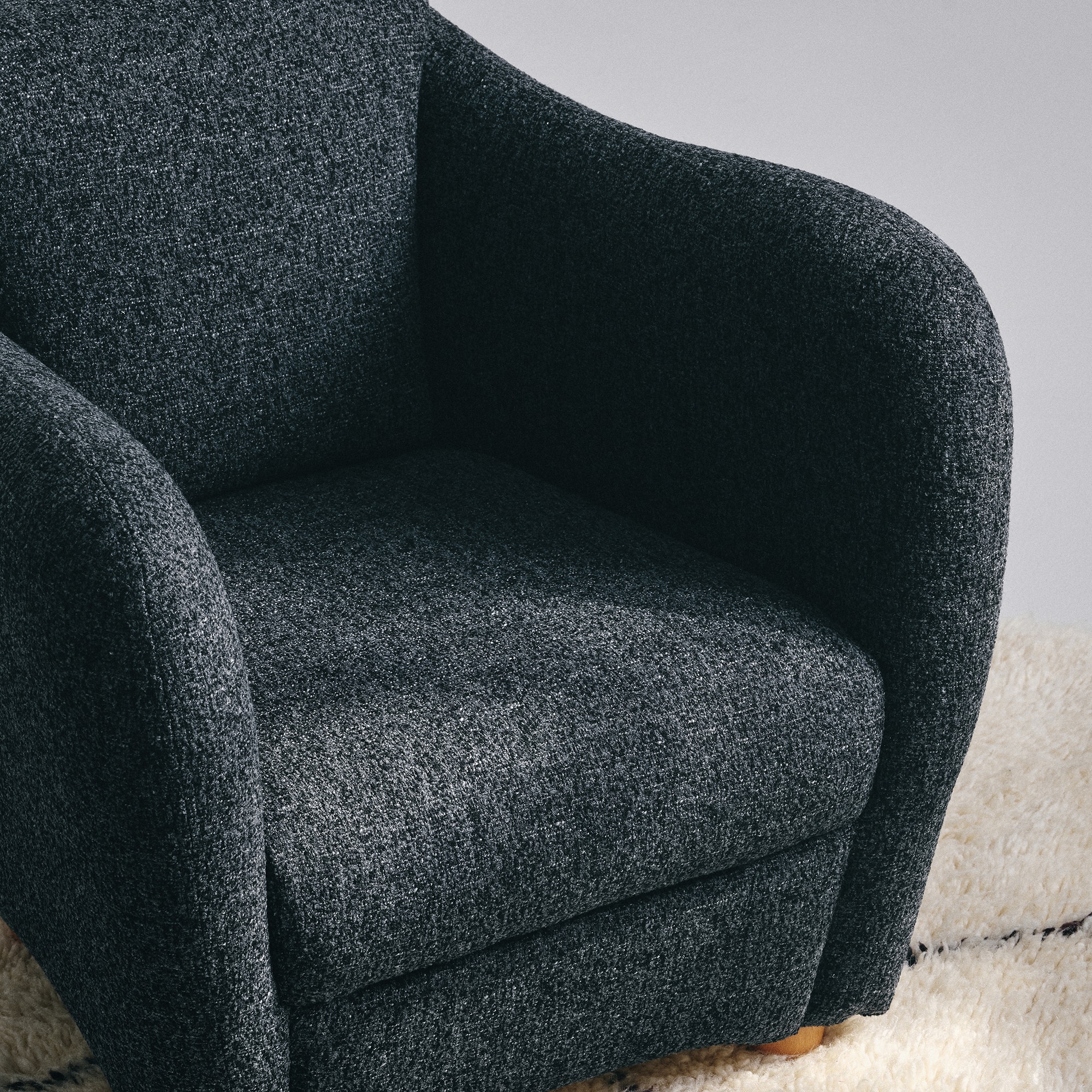 ［ＩＤＥＥ］ＭＩＮＩ　ＭＩＬＬＥＲ　ＡＲＭ　ＣＨＡＩＲ　ＢＯＵＣＬＥ　ＢＬＡＣＫ