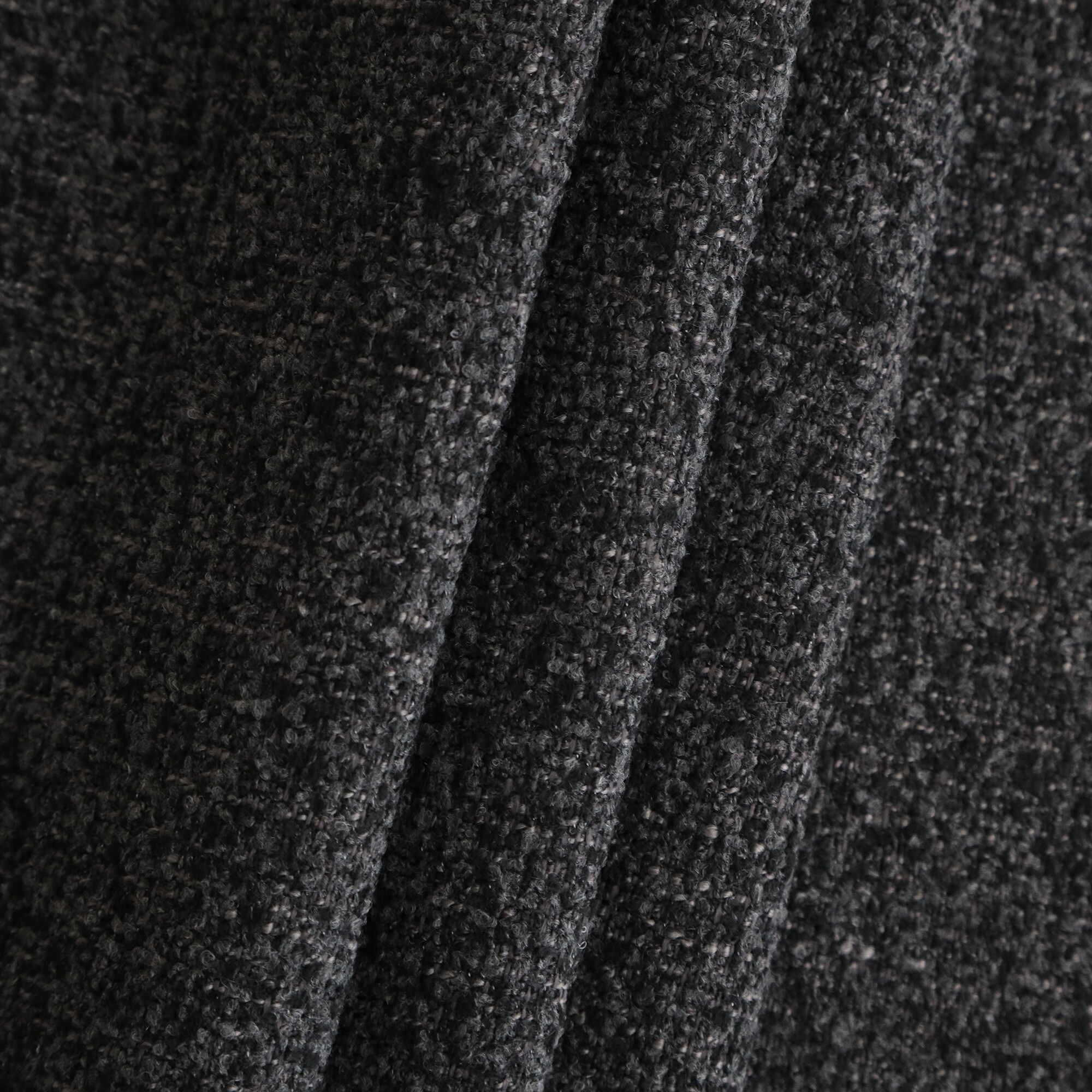 ［ＩＤＥＥ］ＡＯ　ＳＯＦＡ　（２）　ＢＯＵＣＬＥ　ＢＬＡＣＫ
