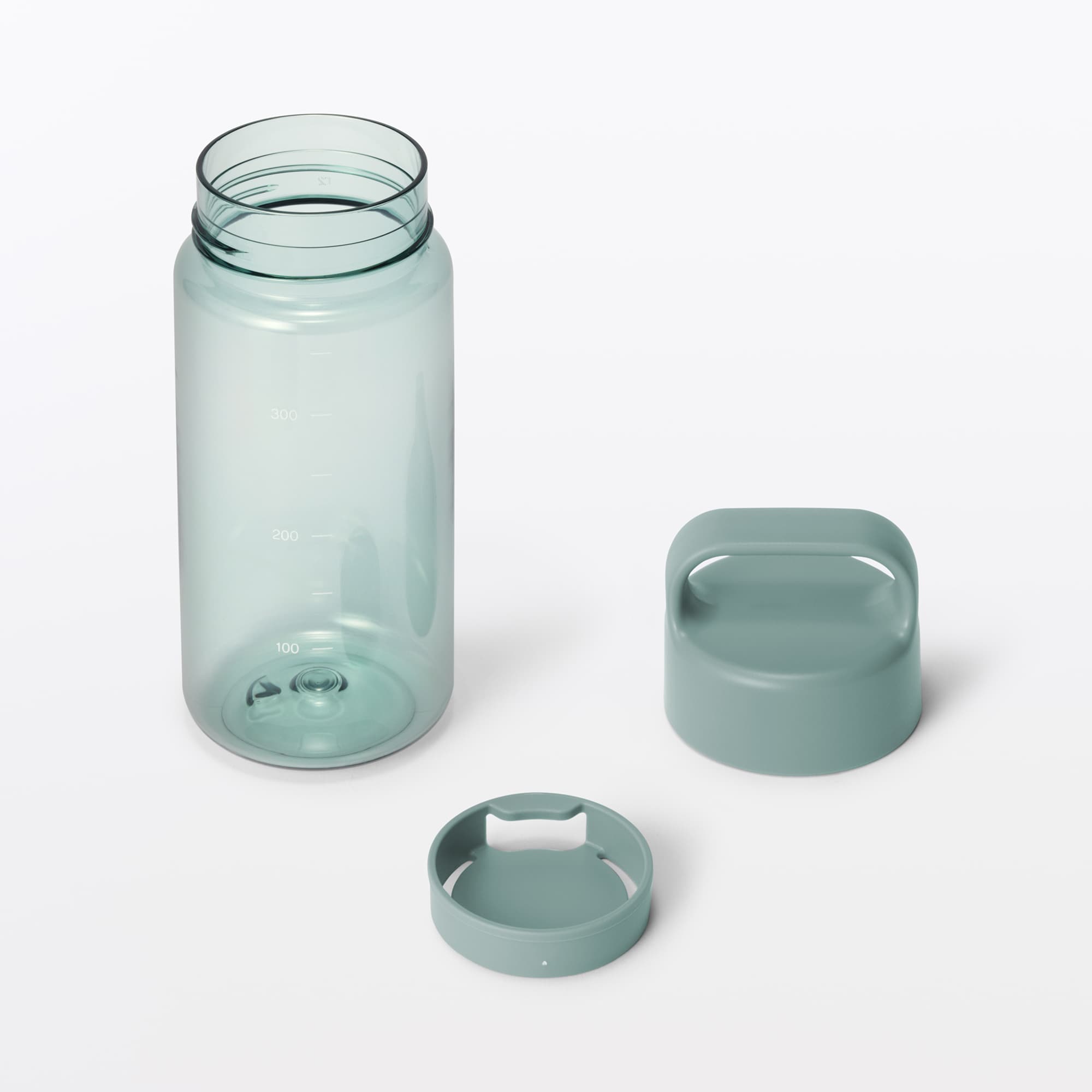 持ち運びやすい　目盛り付き　ドリンクボトル