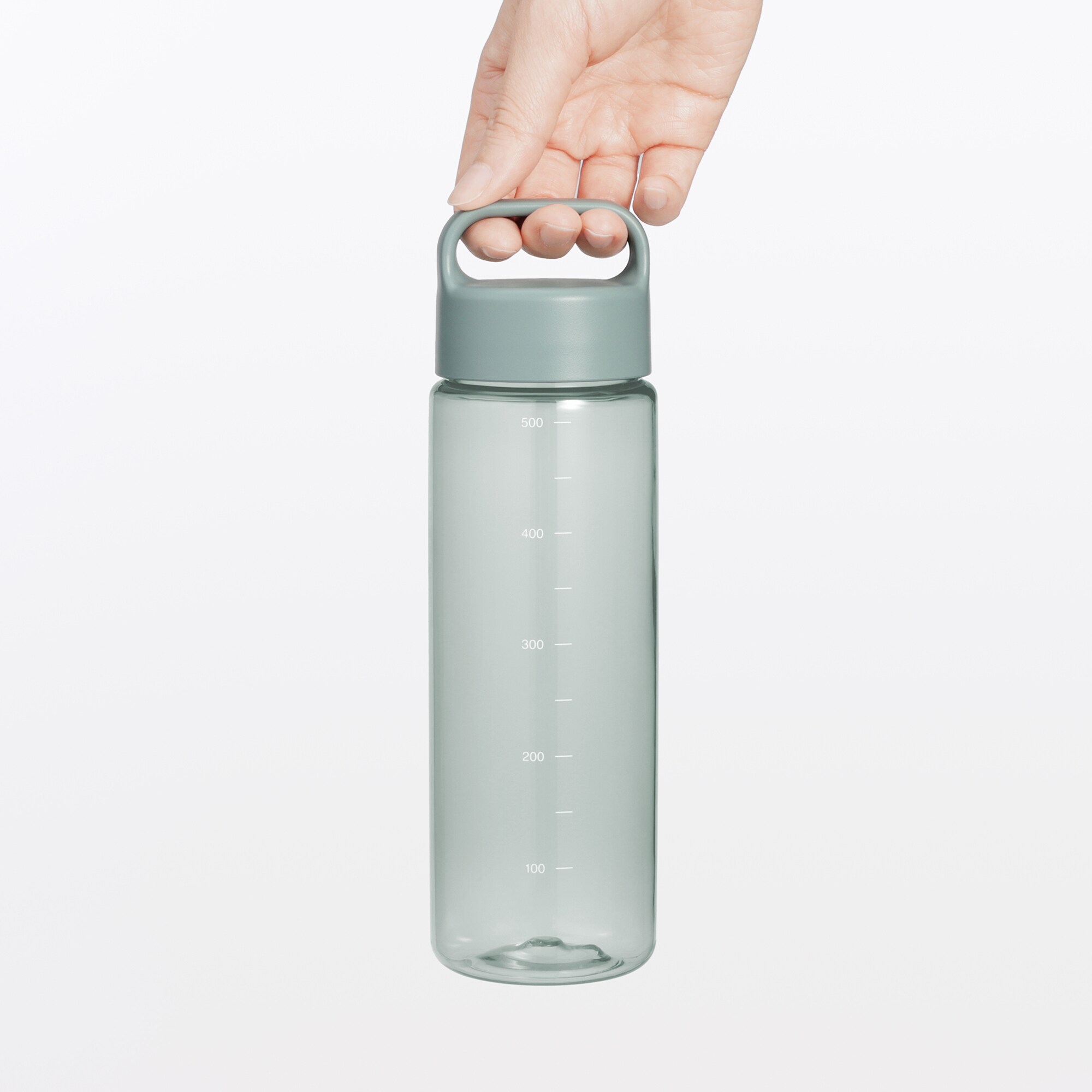 持ち運びやすい　目盛り付き　ドリンクボトル