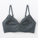 婦人　ノンワイヤー　体にあわせて支えるブラジャー