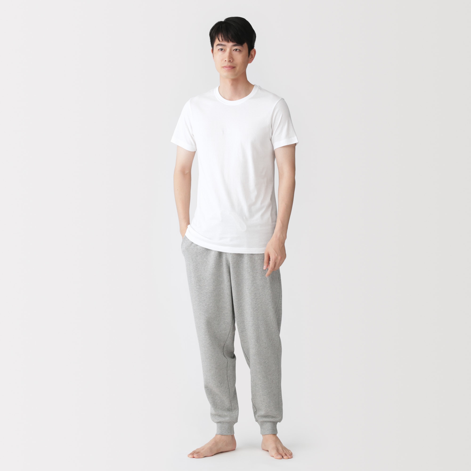 紳士　脇に縫い目のない　２枚組　クルーネック半袖Ｔシャツ