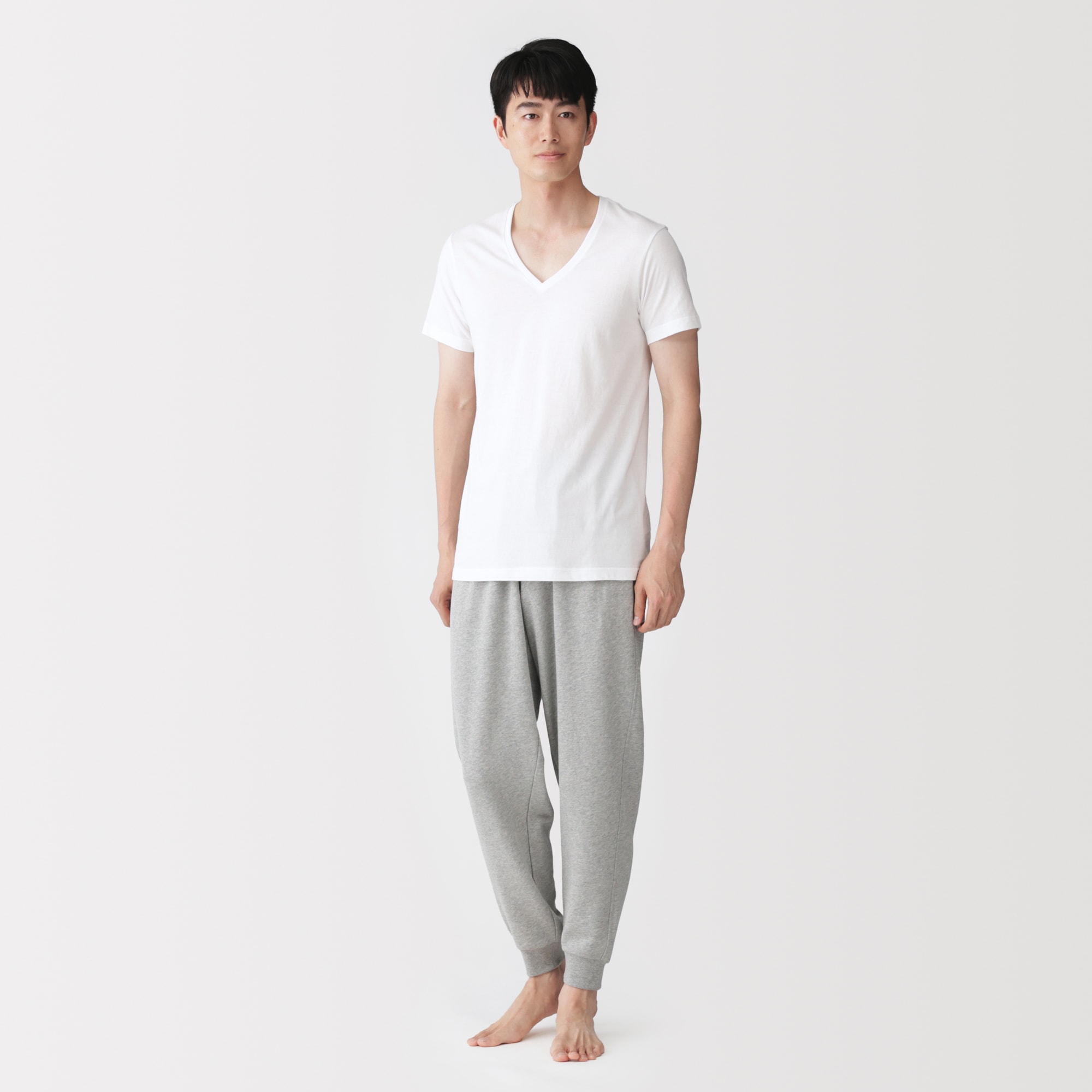 紳士　脇に縫い目のない　２枚組　Ｖネック半袖Ｔシャツ