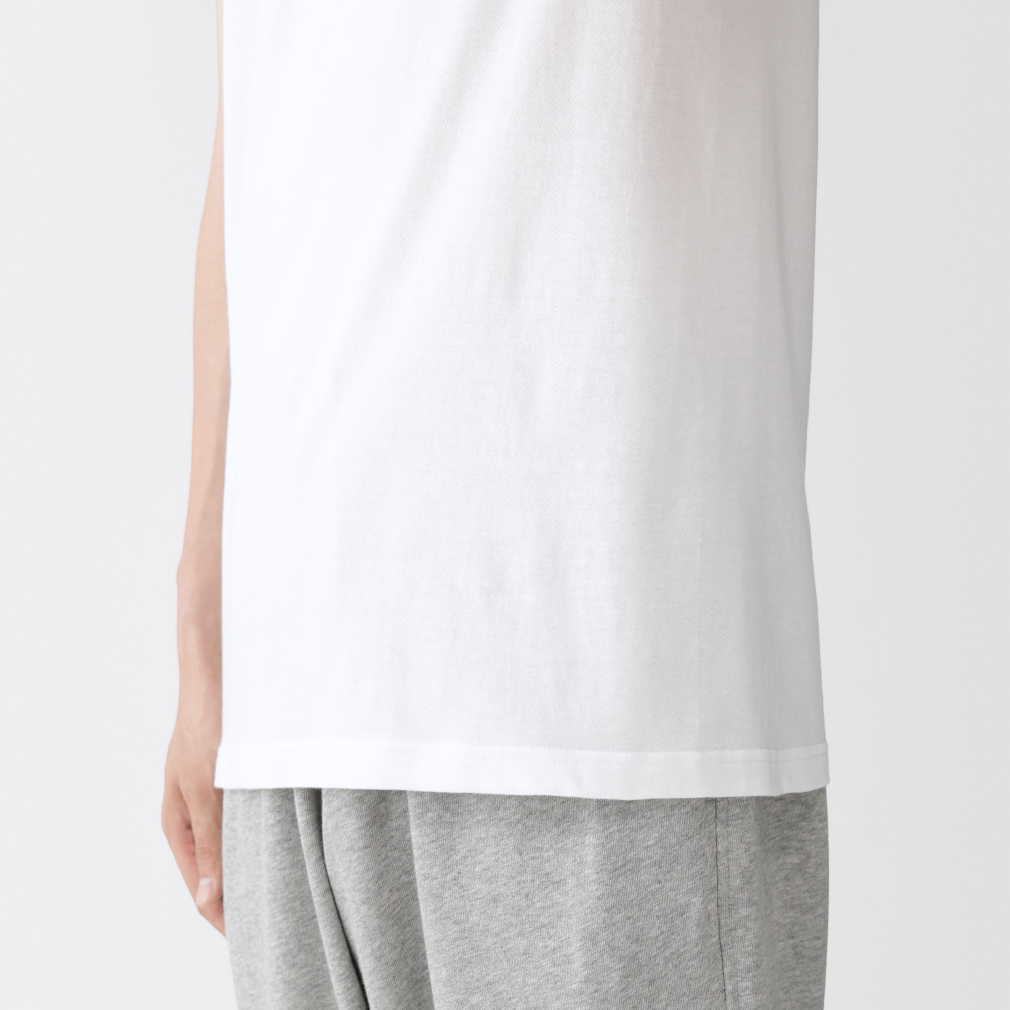 紳士　脇に縫い目のない　２枚組　Ｖネック半袖Ｔシャツ