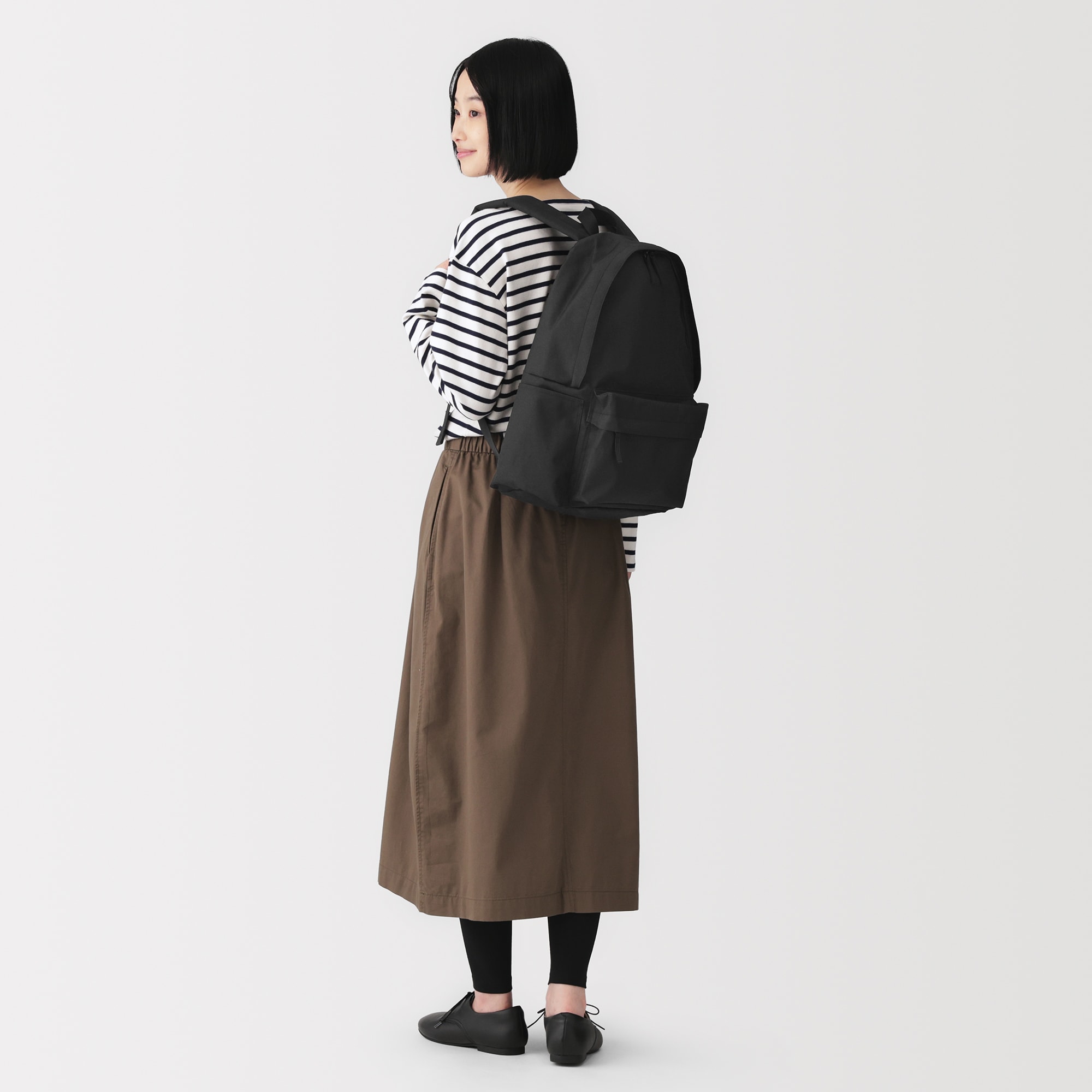 肩の負担を軽くする　撥水　リュックサック
