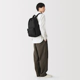 肩の負担を軽くする　撥水　リュックサック