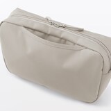 撥水　再生ポリエステル　背面ポケット付き　ショルダーバッグ