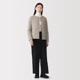 婦人　軽量ダウンポケッタブルノーカラージャケット