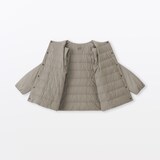婦人　軽量ダウンポケッタブルノーカラージャケット
