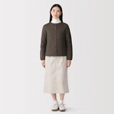 婦人　軽量ダウンポケッタブルノーカラージャケット