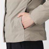婦人　軽量ダウンポケッタブルノーカラージャケット
