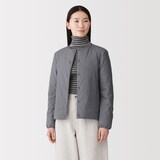 婦人　軽量ダウンポケッタブルノーカラージャケット