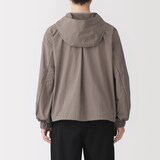 婦人　撥水ＵＶカットポケッタブルフードブルゾン