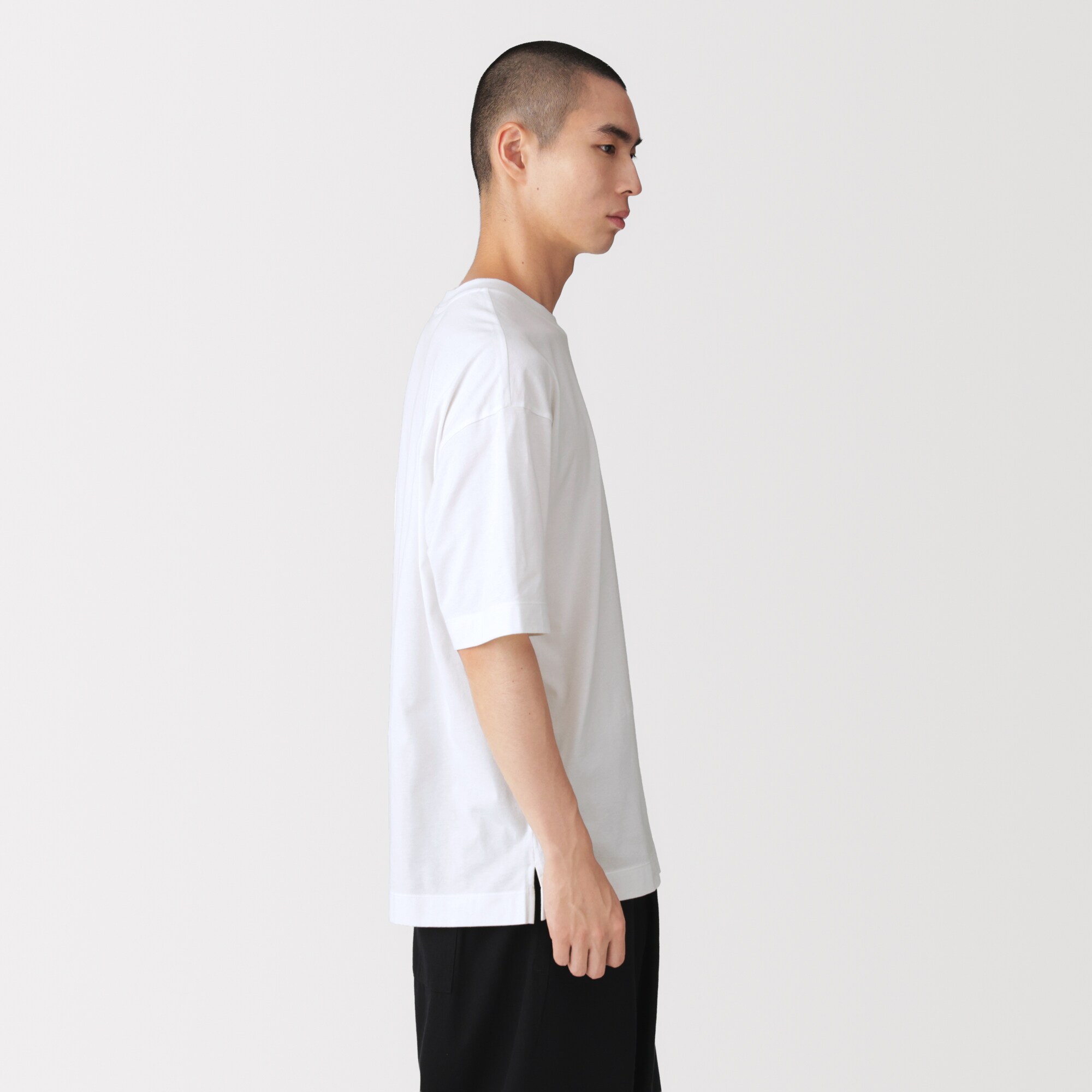 紳士　和歌山で編み立てた天竺クルーネック半袖Ｔシャツ