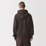 紳士　昔ながらの製法で編み立てたスウェットパーカ
