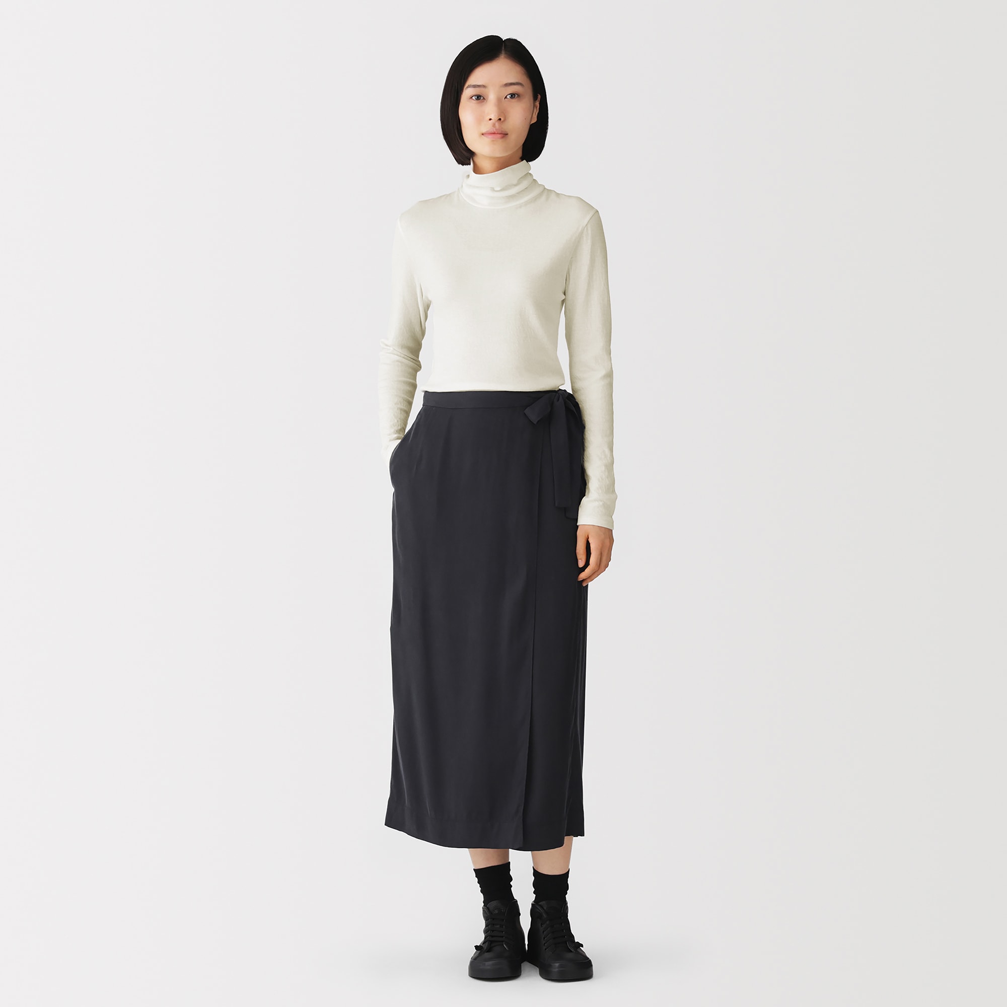 婦人　コットンカシミヤタートルネックＴシャツ