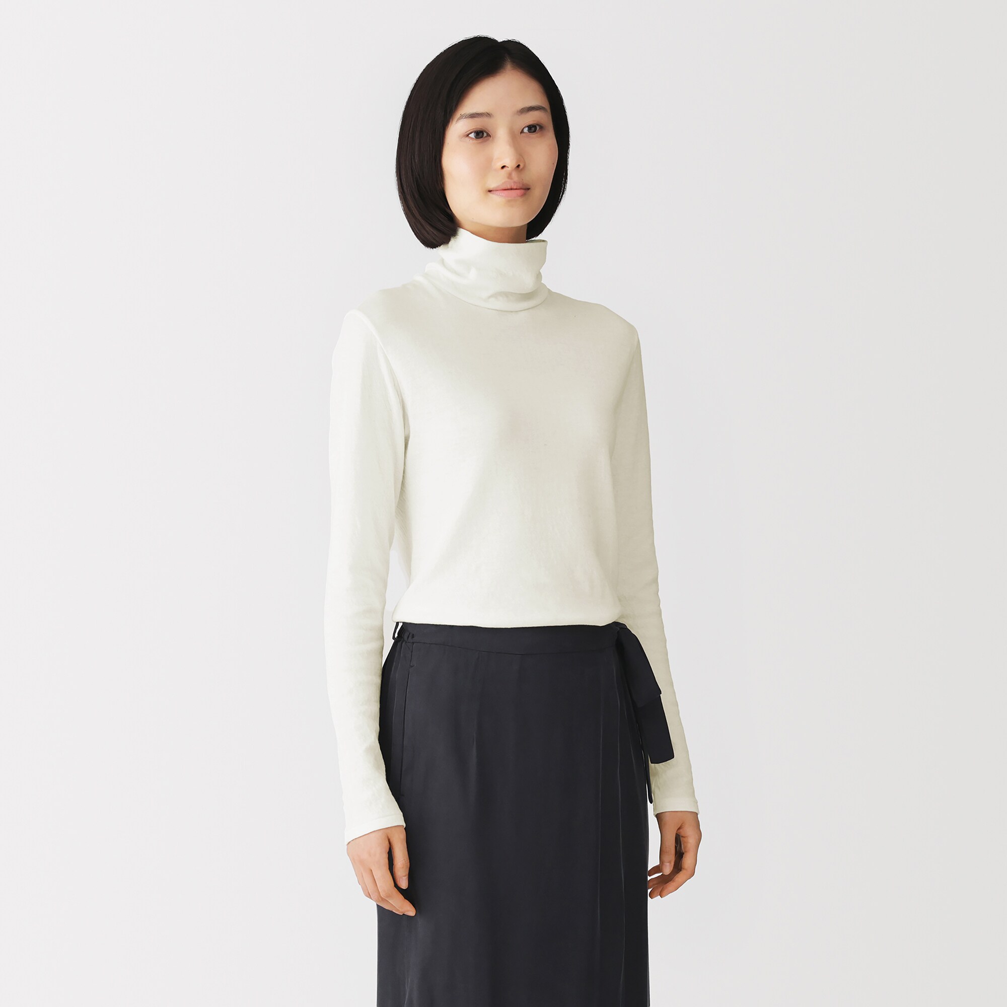 婦人　コットンカシミヤタートルネックＴシャツ