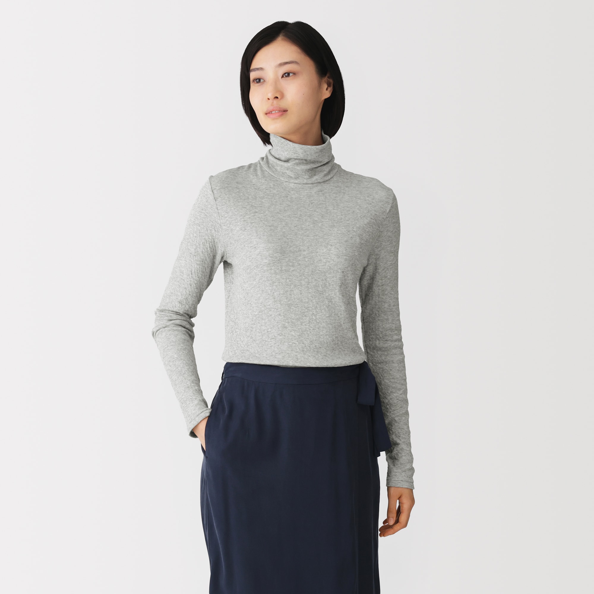 婦人　コットンカシミヤタートルネックＴシャツ