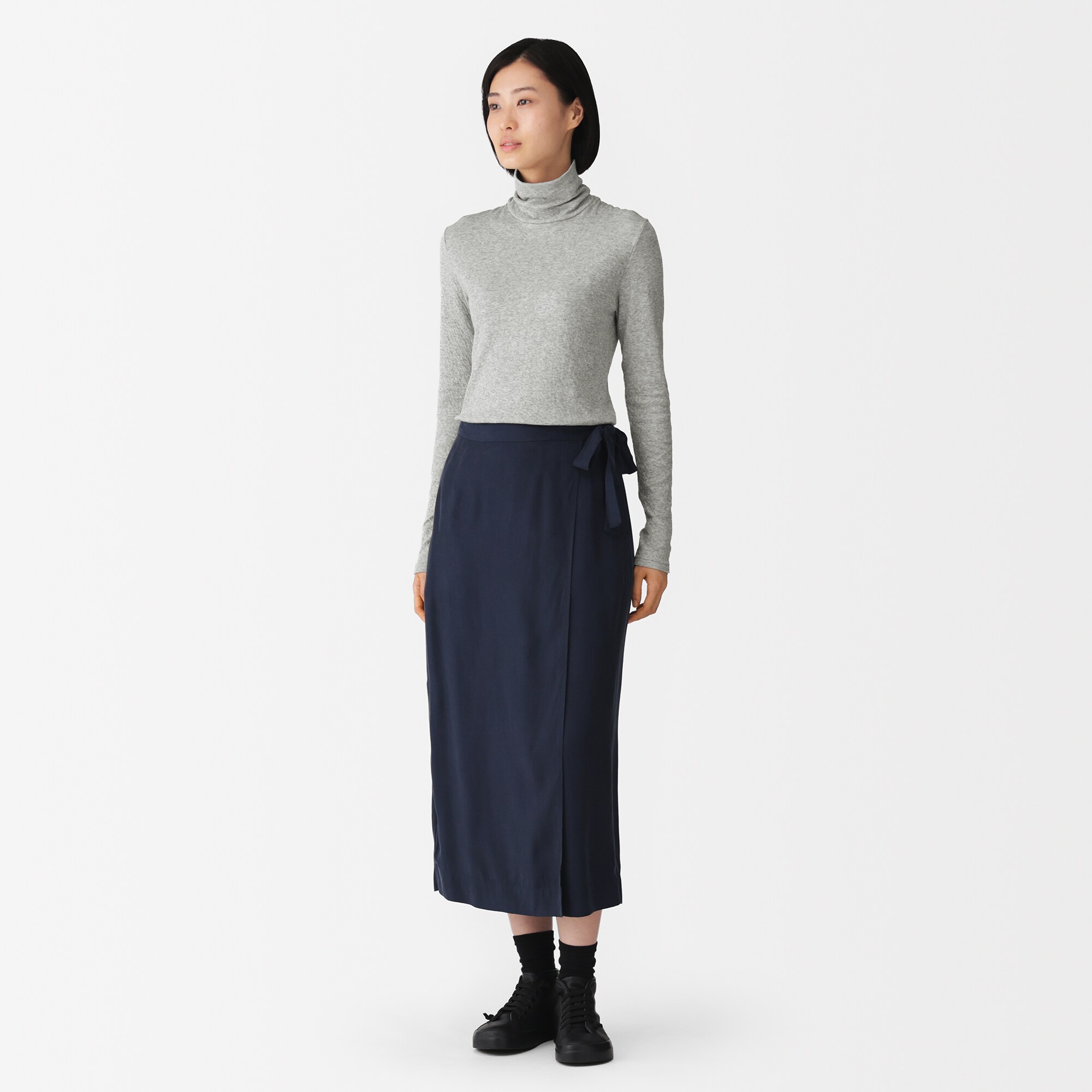 婦人　コットンカシミヤタートルネックＴシャツ
