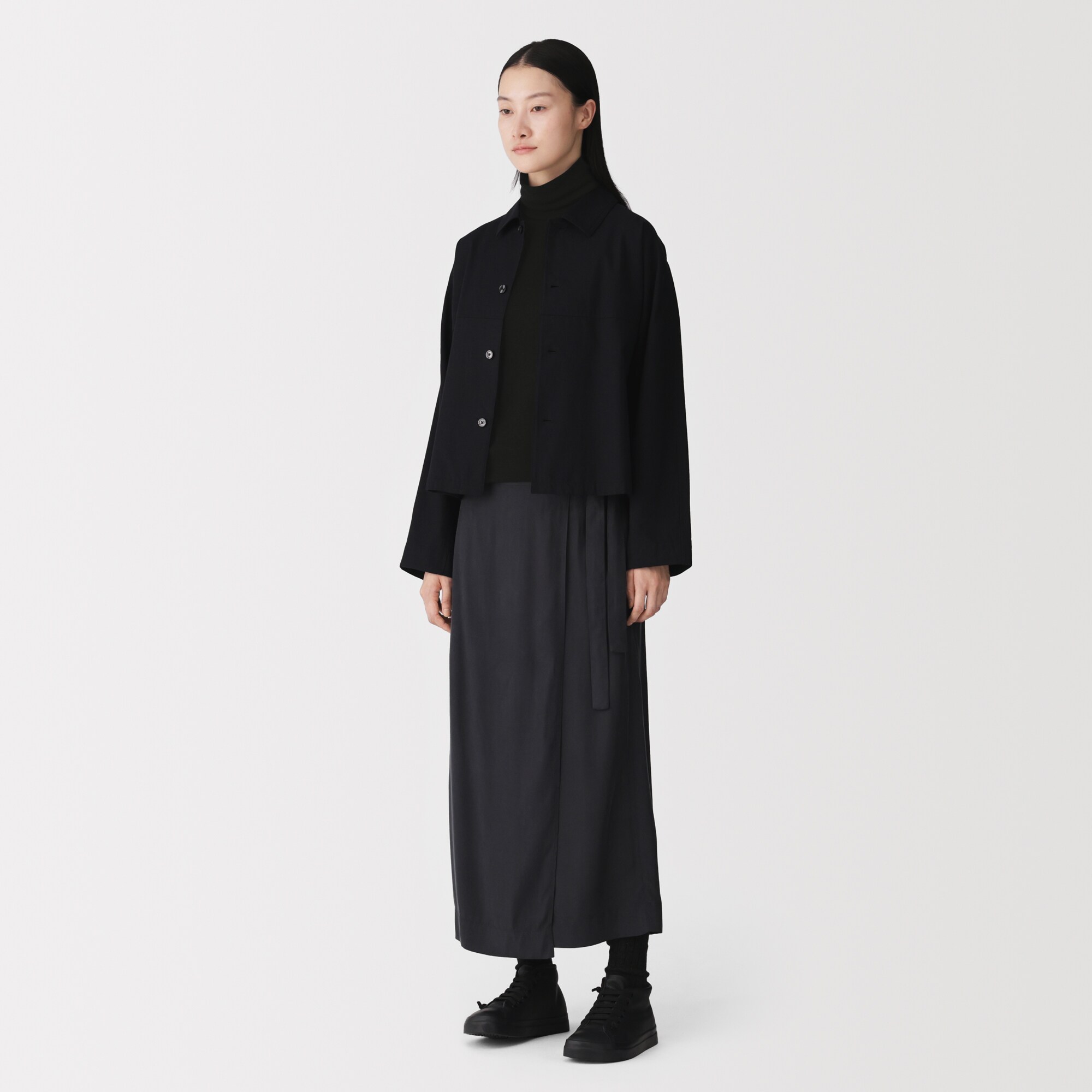 婦人　コットンカシミヤタートルネックノースリーブＴシャツ