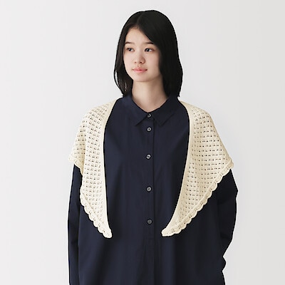 【７月上旬発売予定】コットン透かし編みニット　三角スカーフ
