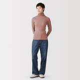 婦人　首のチクチクを抑えたリブタートルネックセーター