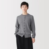 婦人　洗えるウールハイゲージクルーネックカーディガン