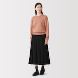 婦人　洗えるウールミドルゲージクルーネックセーター