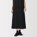 婦人　なめらかニットフレアスカート