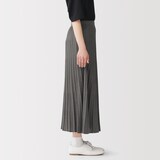 婦人　なめらかニットフレアスカート