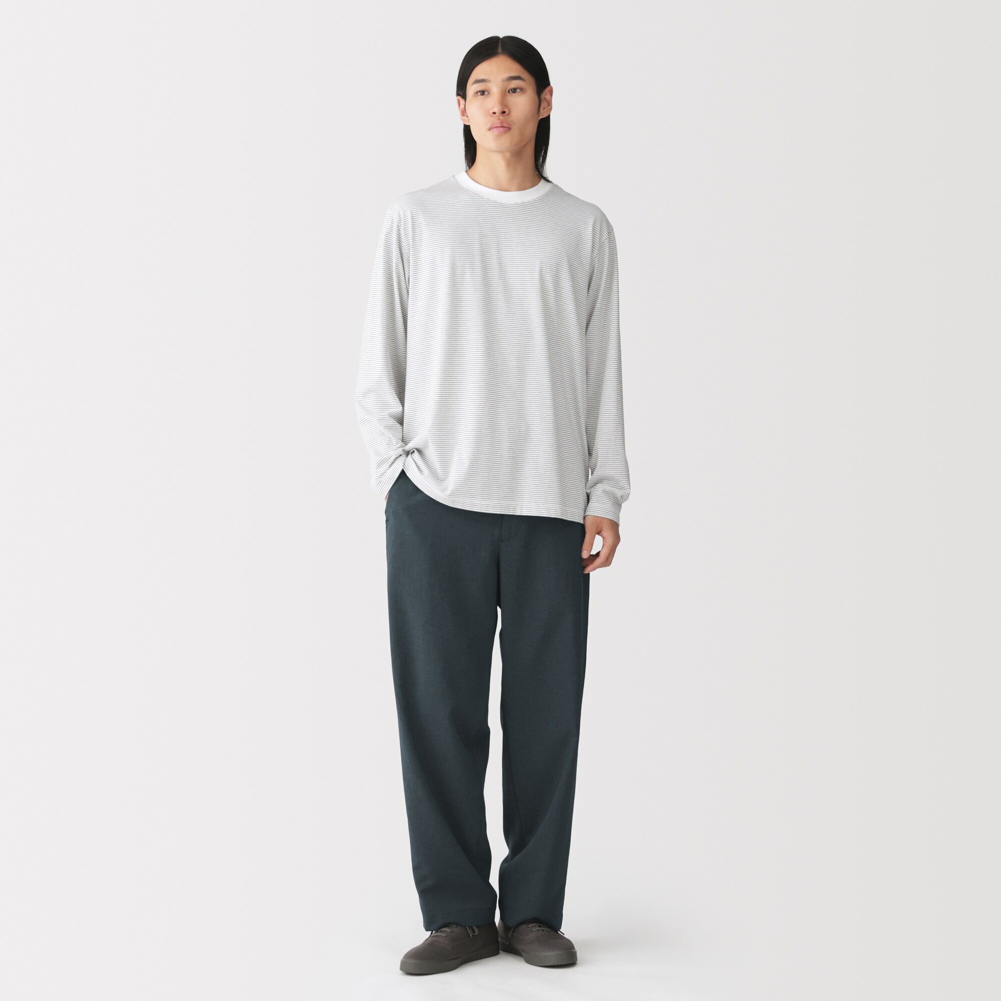 紳士　風を通す　ワイドストレートパンツ