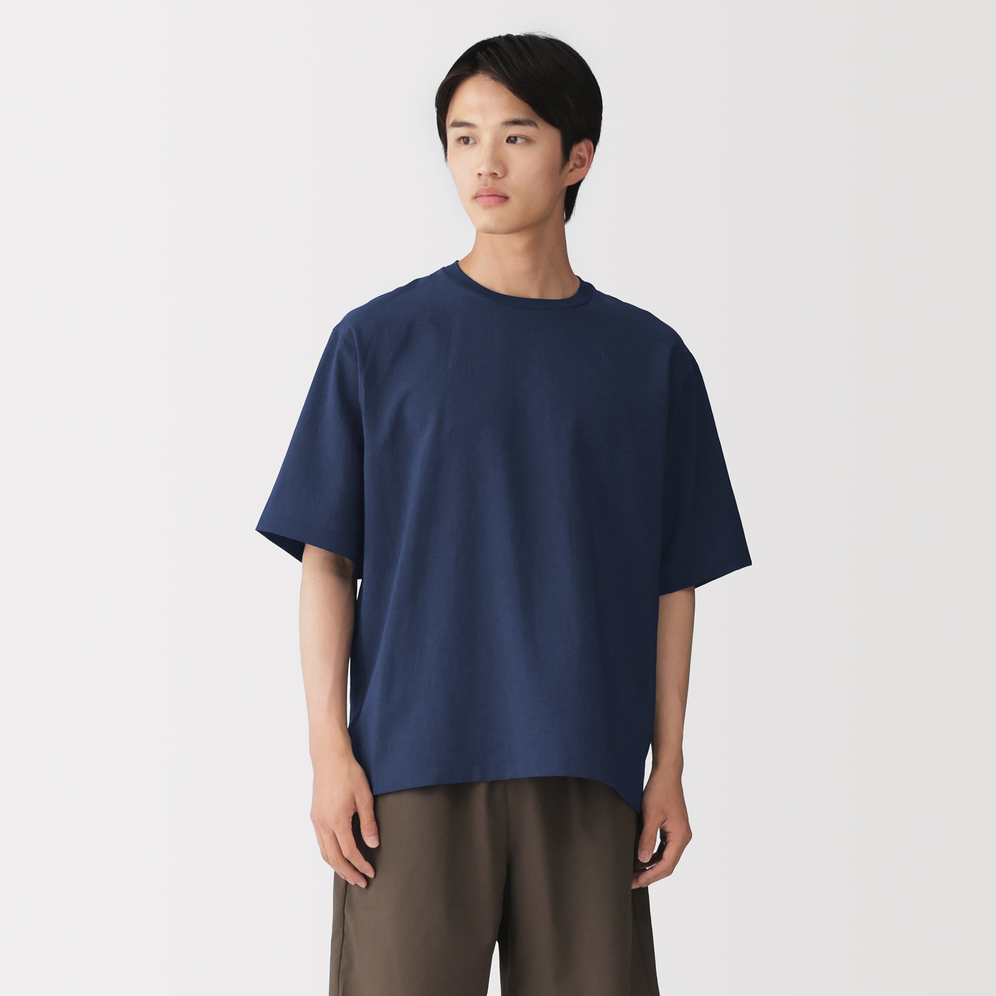 紳士　風を通す　五分袖布帛Ｔシャツ