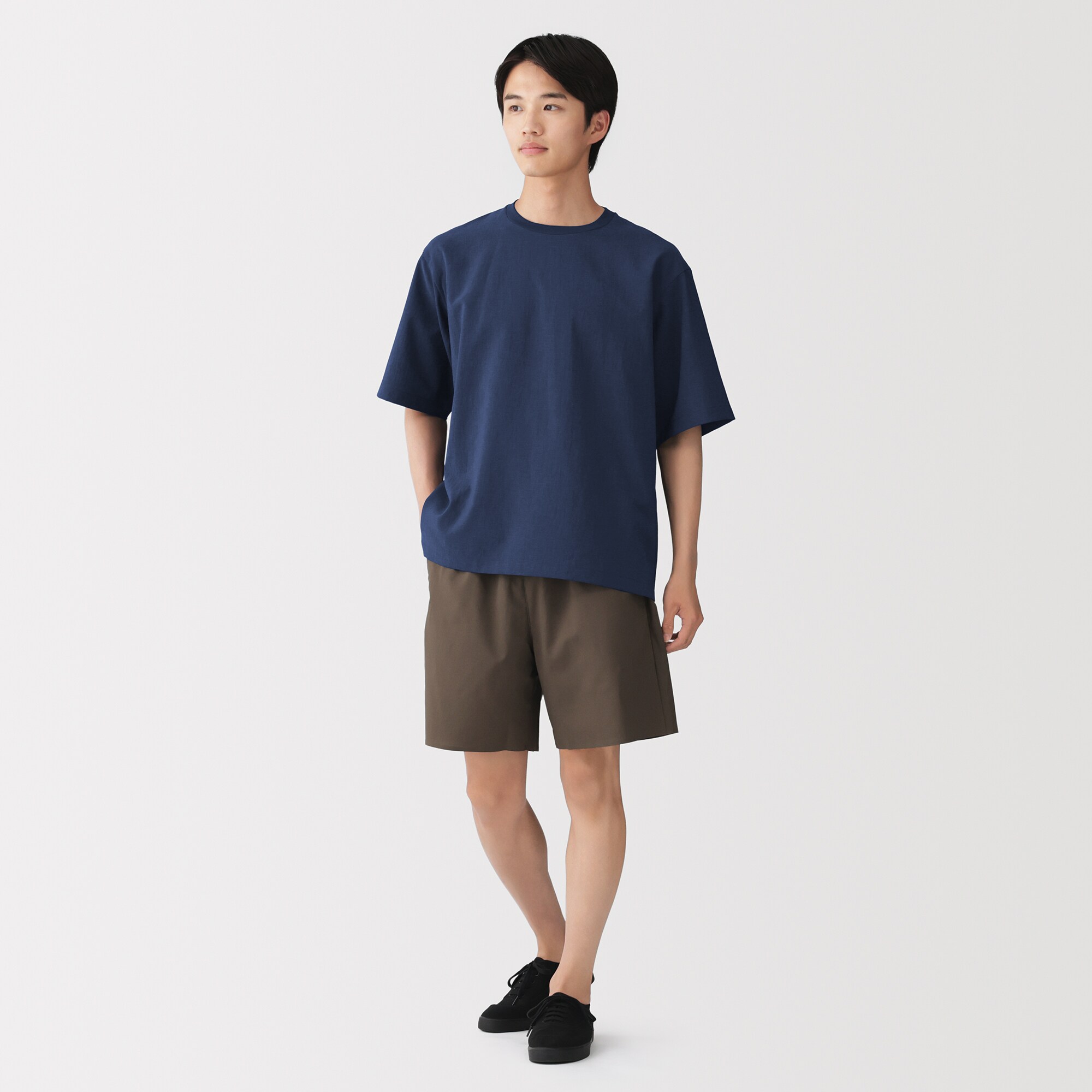 紳士　風を通す　五分袖布帛Ｔシャツ