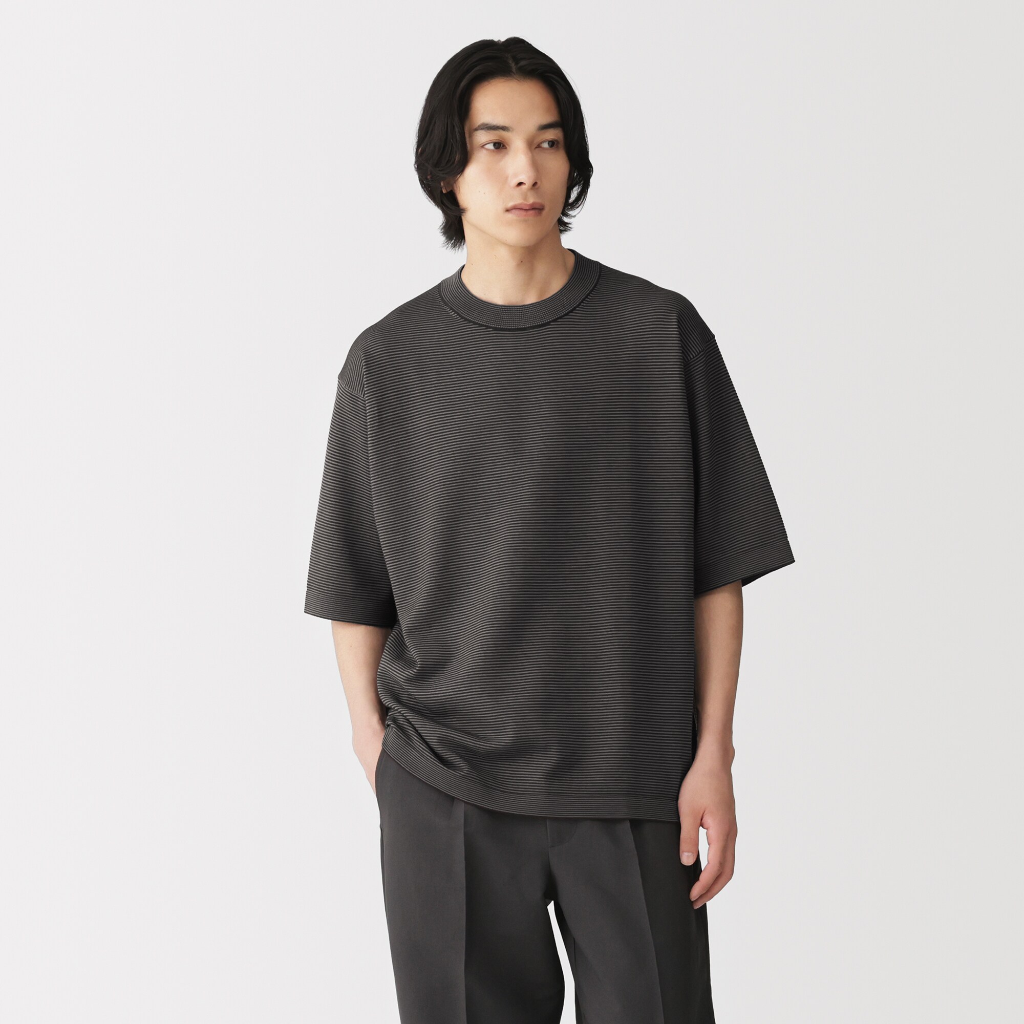 紳士　乾きやすい洗えるニット五分袖Ｔシャツ