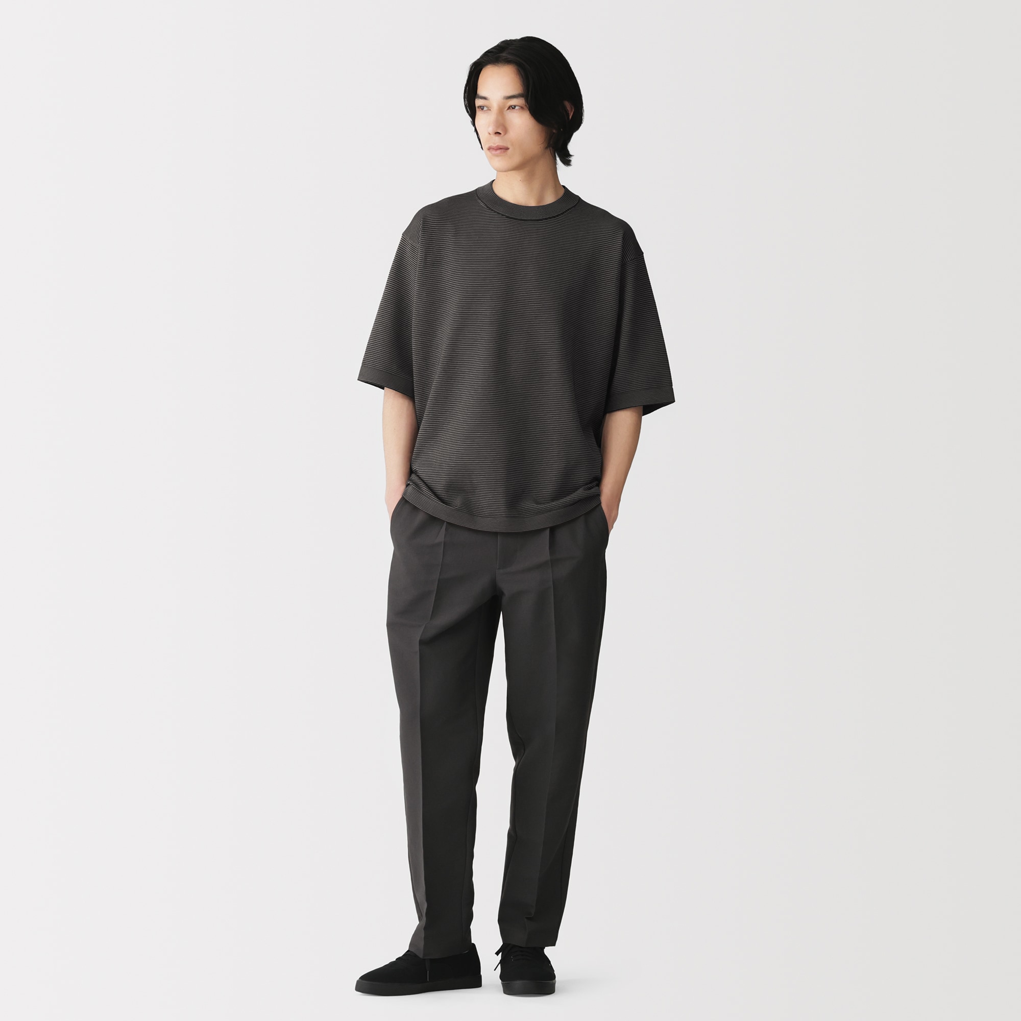 紳士　乾きやすい洗えるニット五分袖Ｔシャツ