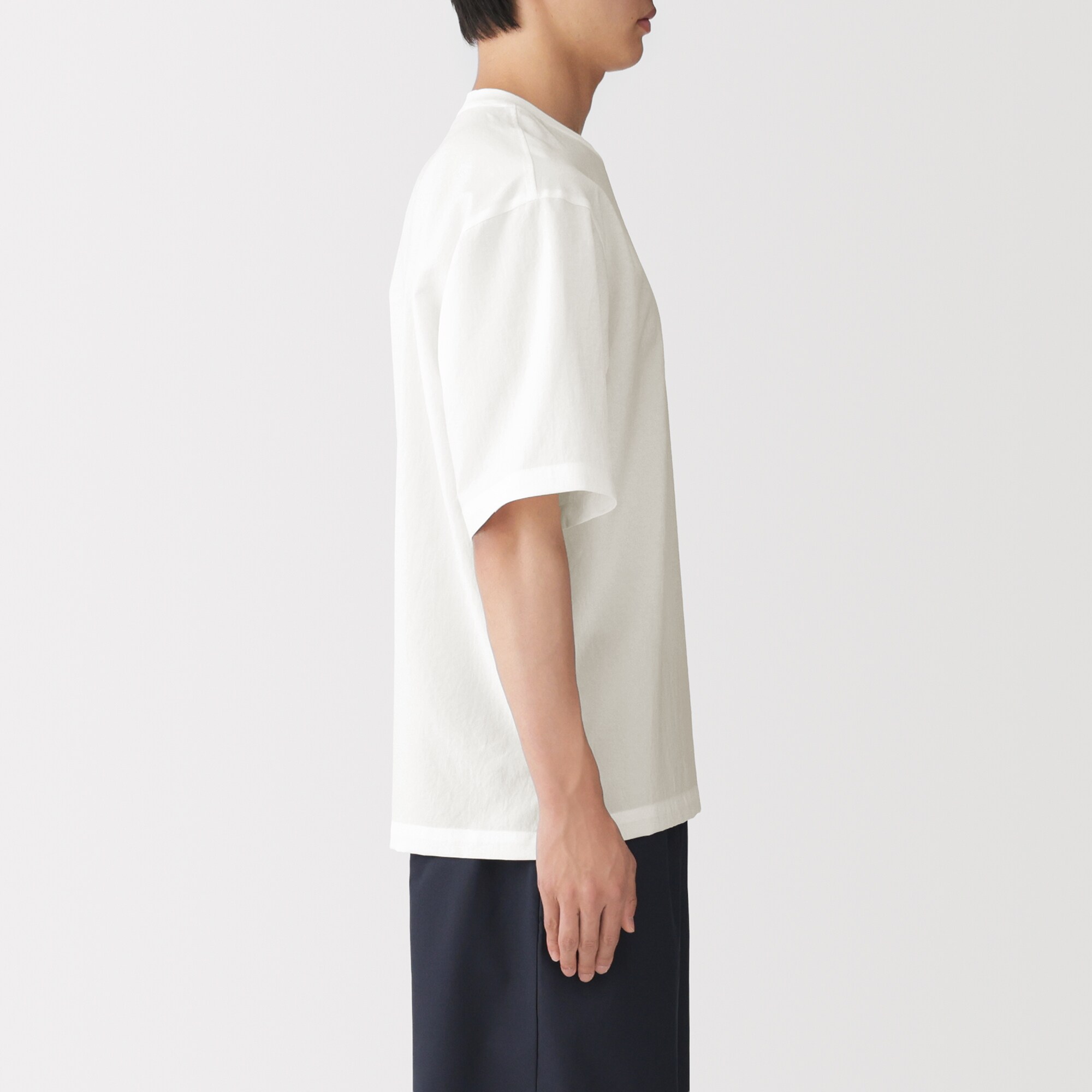 紳士　風を通す　五分袖布帛Ｔシャツ