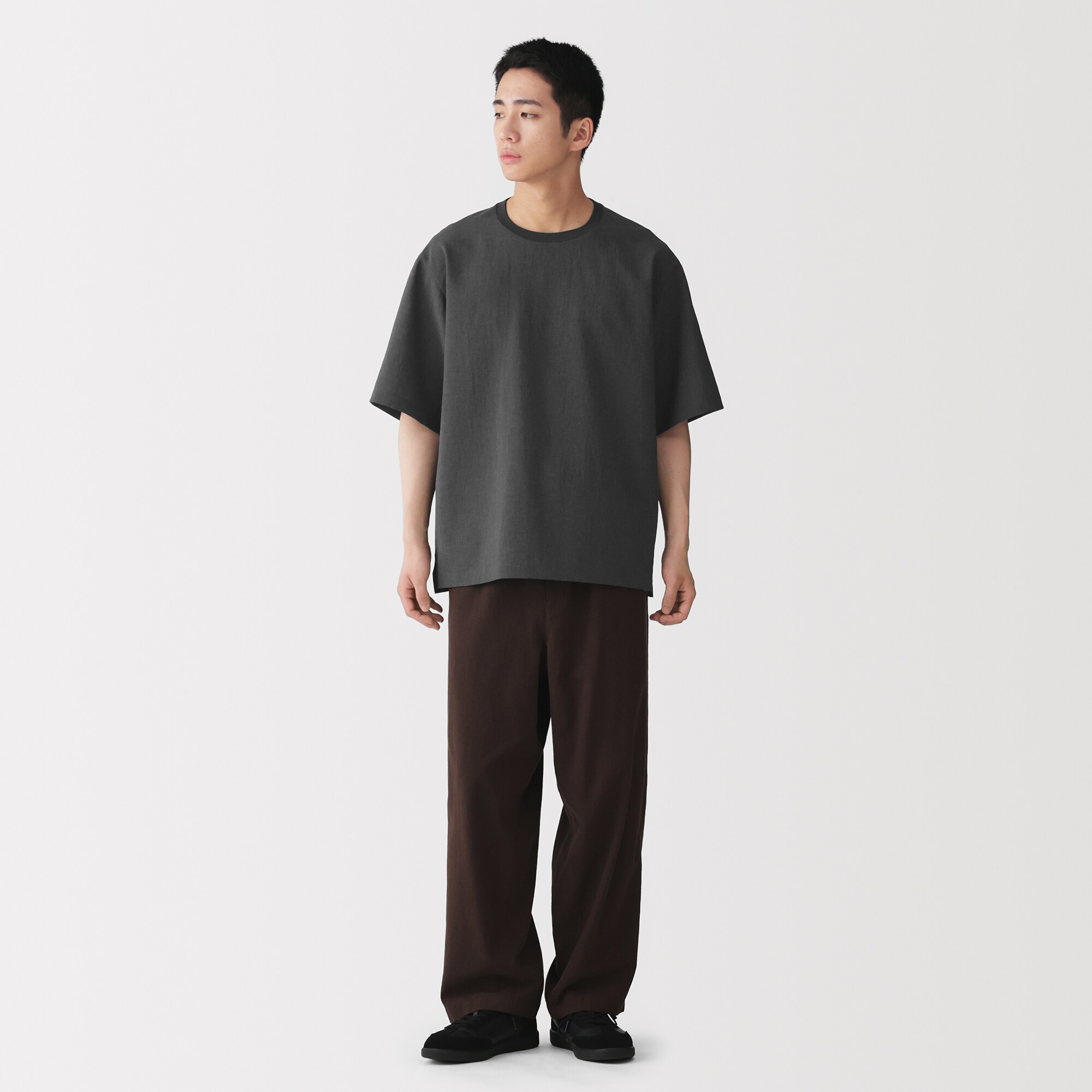 紳士　風を通す　五分袖布帛Ｔシャツ