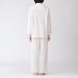 婦人　脇に縫い目のない　二重ガーゼ長袖パジャマ