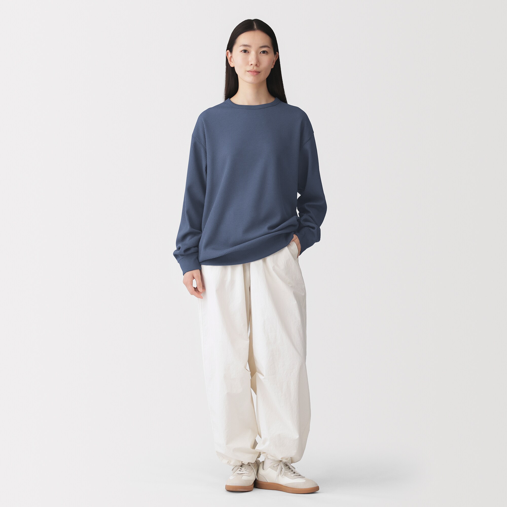 紳士　素材に還るワッフル編みクルーネック長袖Ｔシャツ