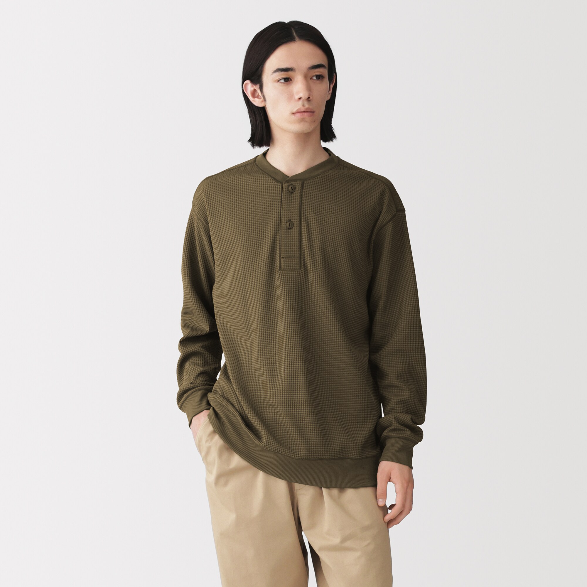 紳士　素材に還るワッフル編みヘンリーネック長袖Ｔシャツ