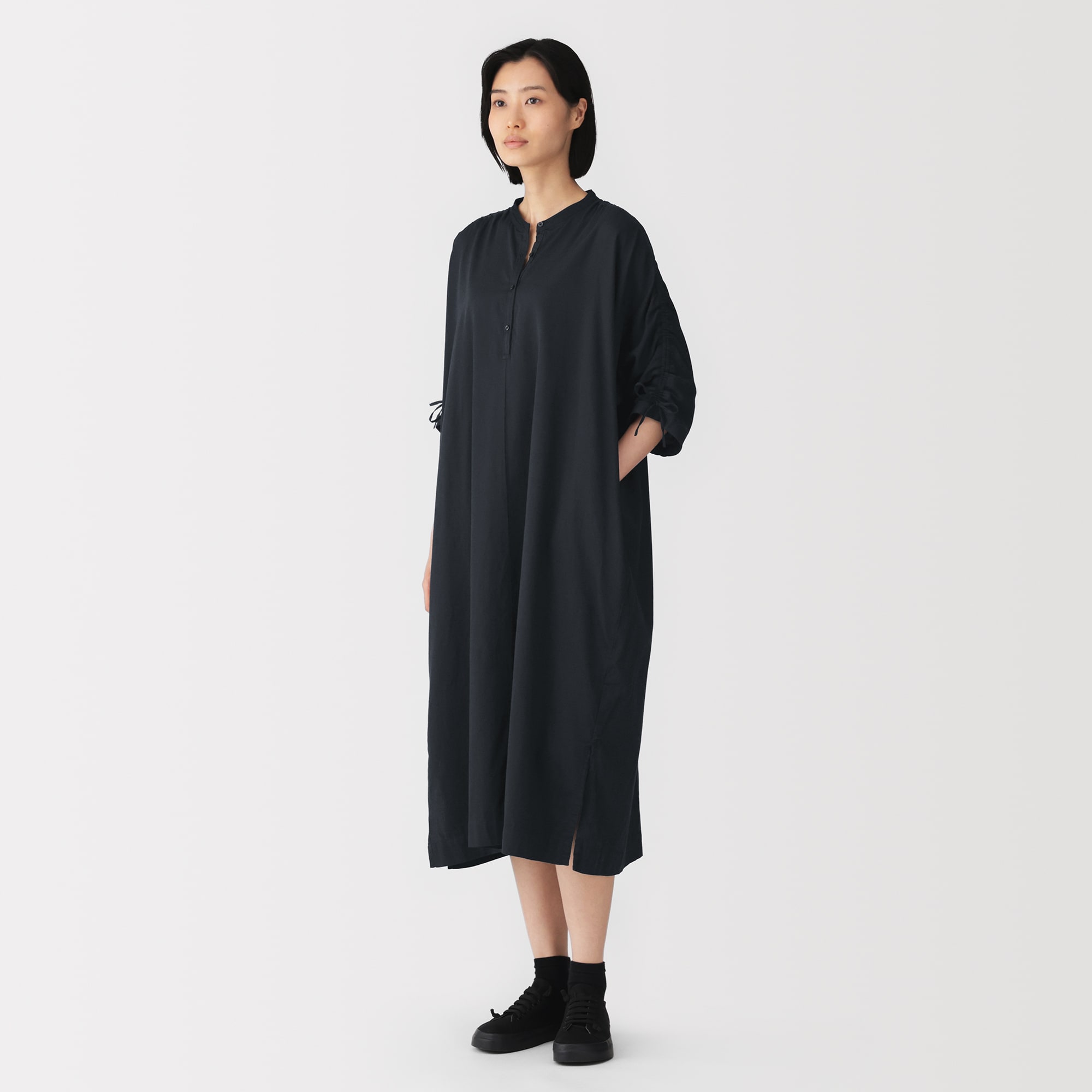 婦人 綿サテンギャザーワンピース | 無印良品