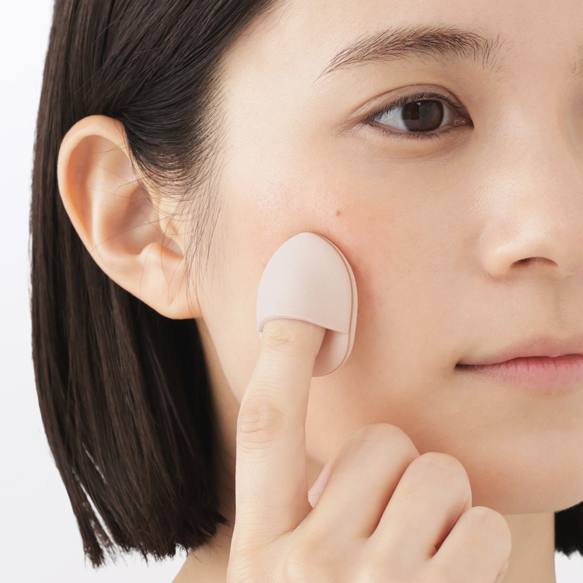 肌あたりなめらか　部分用パフ