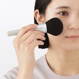 肌あたりやわらか　フェイスパウダー用ブラシ