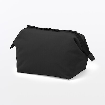 【９月上旬発売予定】撥水再生ナイロン広口ポーチ　Ｓ