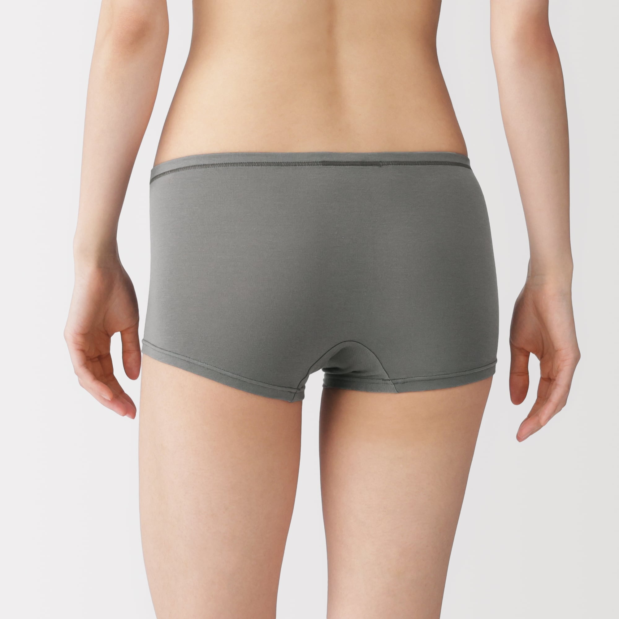 婦人　なめらかボクサーショーツ