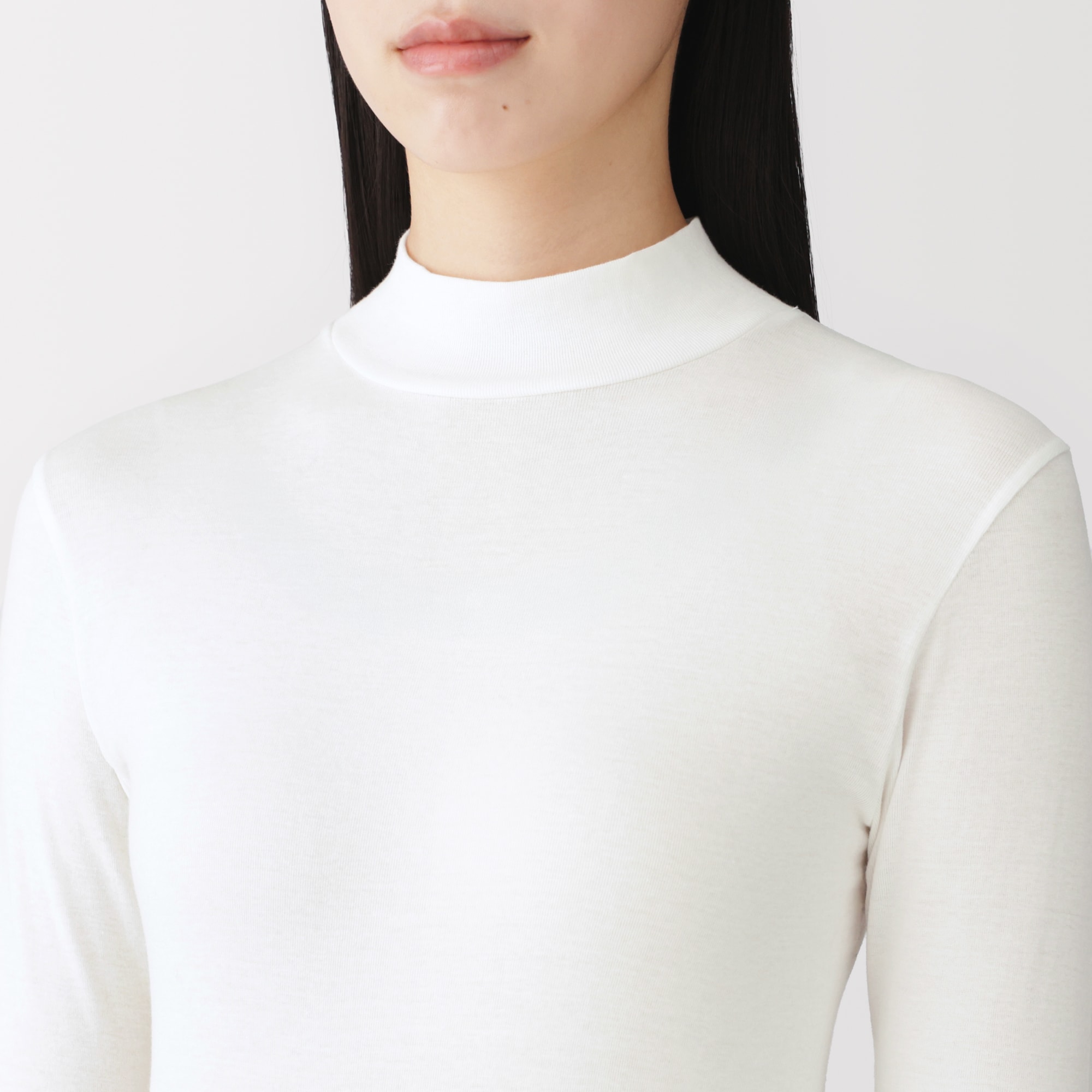 婦人　あったか綿　ハイネック長袖Ｔシャツ