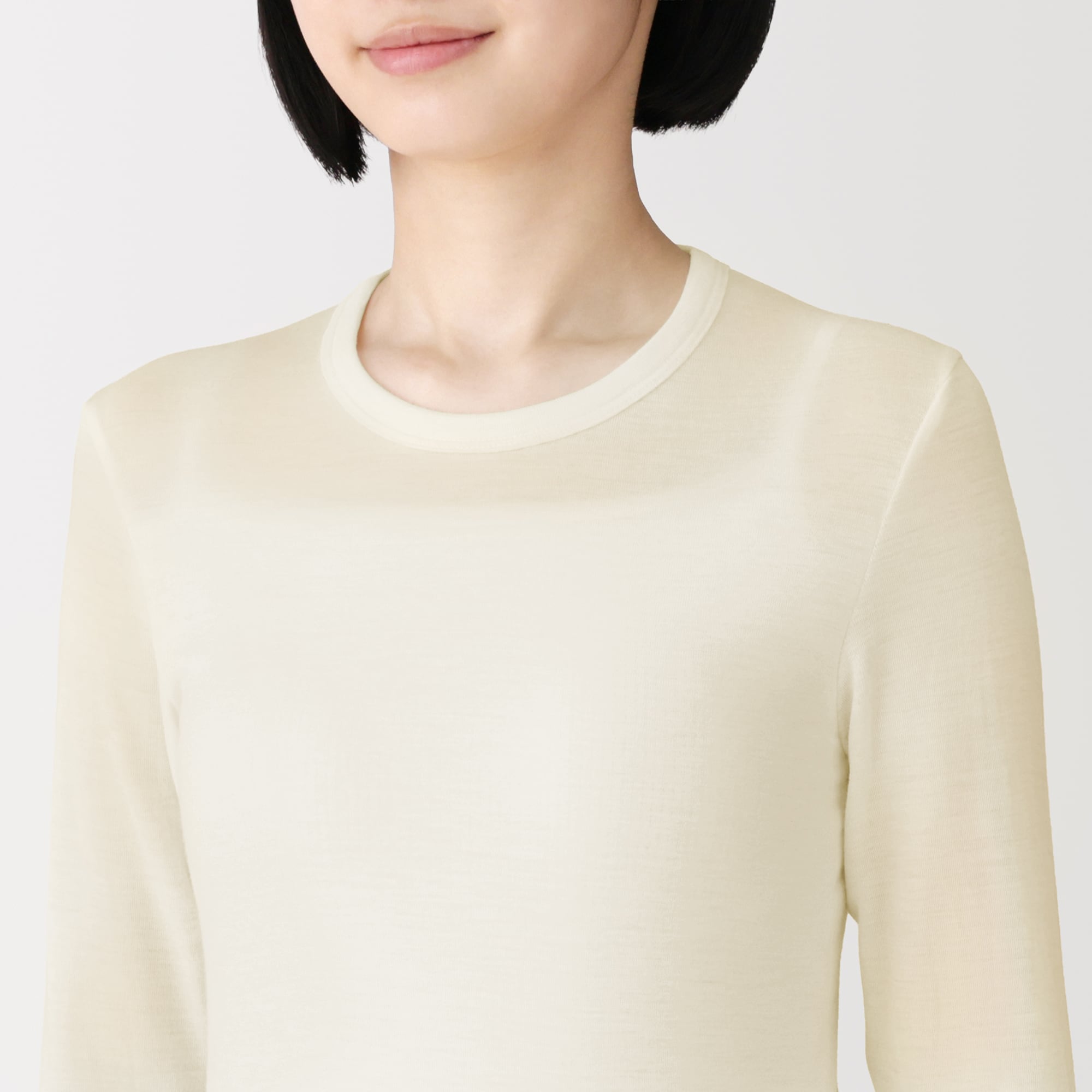 婦人　ウールクルーネック長袖Ｔシャツ